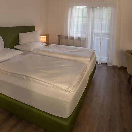 Hotel Gruenes Tuerl Bad Schallerbach Extérieur photo