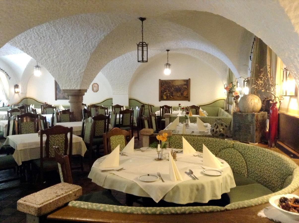 Hotel Gruenes Tuerl Bad Schallerbach Extérieur photo