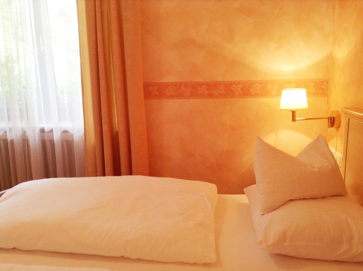 Hotel Gruenes Tuerl Bad Schallerbach Chambre photo
